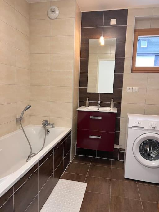 Appartement Red Jardin Tres Calme Saint-Louis  Bagian luar foto